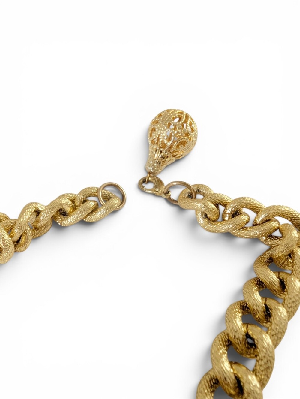 VINTAGE Curb Link Gold Chain Necklace Large 1980 - Picture 3 of 14